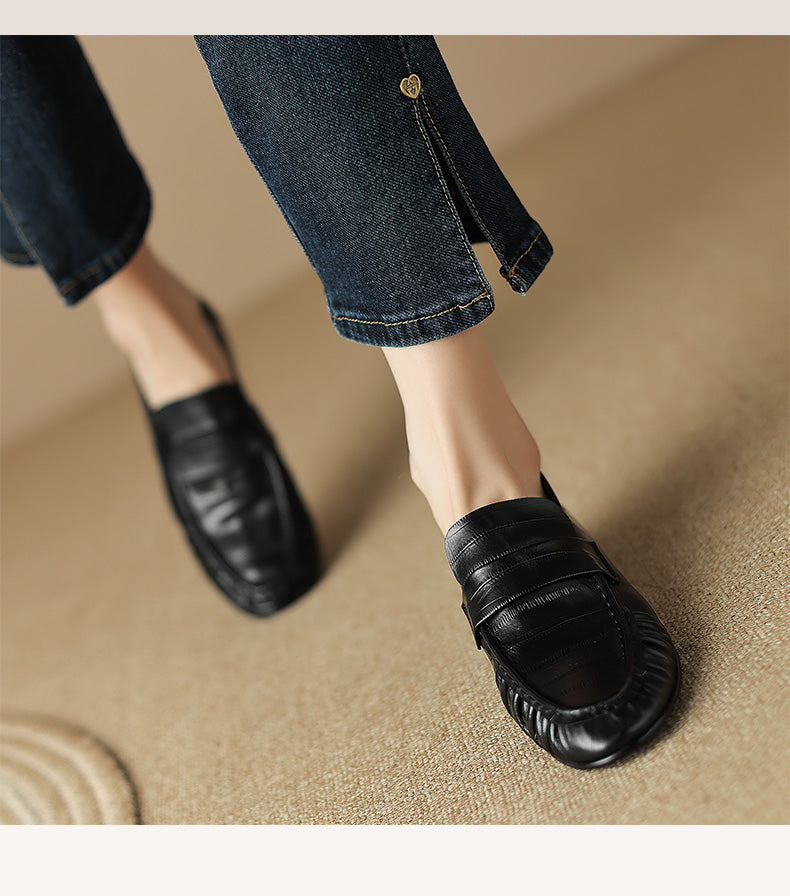 Pleated Loafers